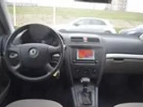 Škoda Octavia thumbnail 12