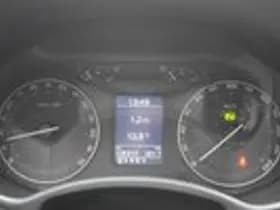 Škoda Octavia thumbnail 22