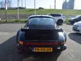 Porsche 911 thumbnail 8