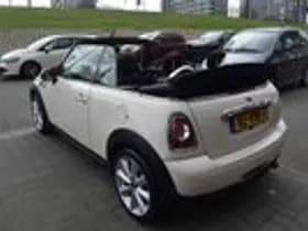 MINI Cooper thumbnail 16
