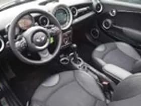 MINI Cooper thumbnail 5