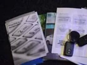 Toyota Prius thumbnail 12