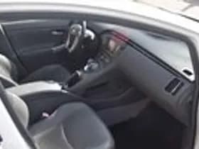 Toyota Prius thumbnail 24