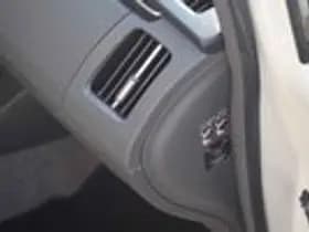 Toyota Prius thumbnail 25