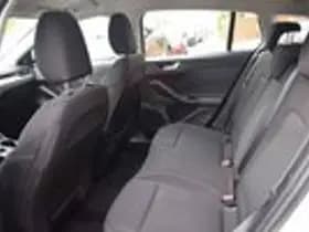 Ford Focus thumbnail 15