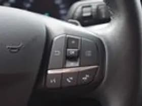 Ford Focus thumbnail 23