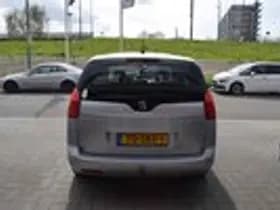 Peugeot 5008 thumbnail 8