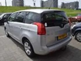 Peugeot 5008 thumbnail 9