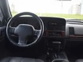 Jeep Grand Cherokee thumbnail 11