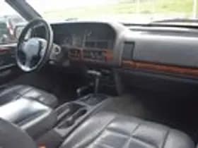 Jeep Grand Cherokee thumbnail 19