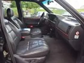 Jeep Grand Cherokee thumbnail 22