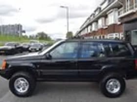 Jeep Grand Cherokee thumbnail 10