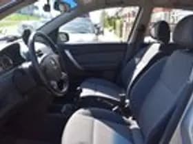 Chevrolet Aveo thumbnail 13