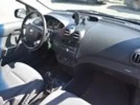 Chevrolet Aveo thumbnail 17
