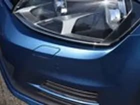 Volkswagen Golf thumbnail 34