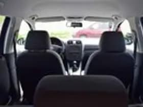 Volkswagen Golf thumbnail 16