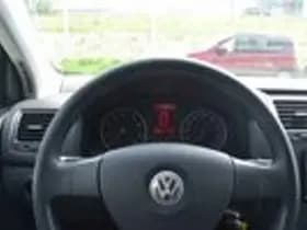 Volkswagen Golf thumbnail 23