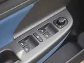 Volkswagen Golf thumbnail 26