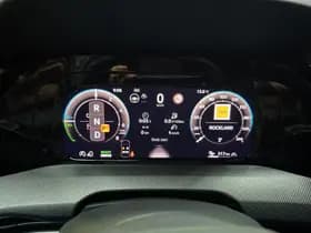 Volkswagen Golf thumbnail 12