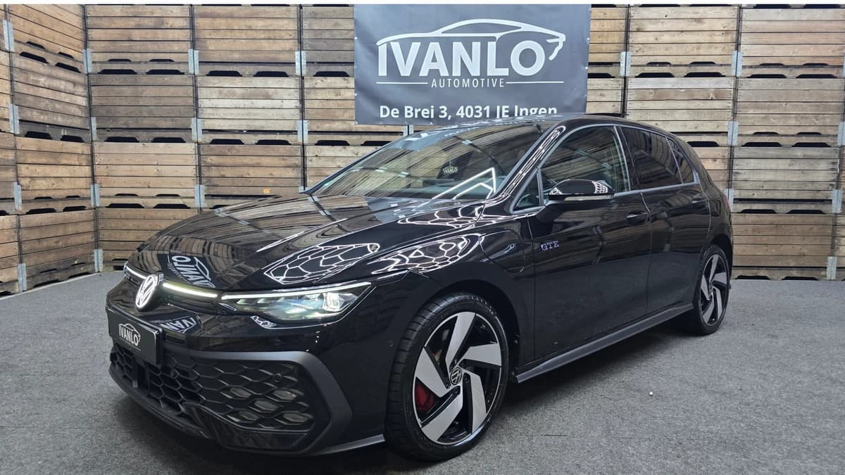 Volkswagen Golf — foto 1