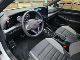 Volkswagen Golf thumbnail 3