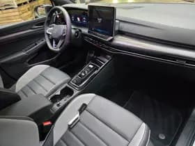 Volkswagen Golf thumbnail 8