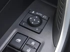 Toyota RAV4 2.5 Hybrid AWD Style Bi-Tone Limited Automaat 222pk thumbnail 7