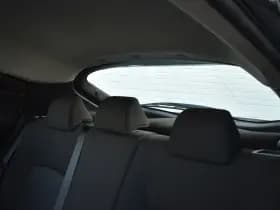 Toyota C-HR 5-Deurs 1.8 Hybrid Dynamic Automaat 122Pk thumbnail 8