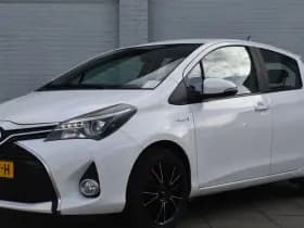 Toyota Yaris 1.5 Hybrid Dynamic Automaat 100Pk
