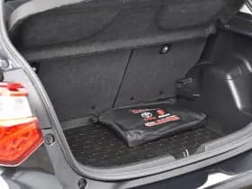 Toyota Yaris 1.5 Hybrid Dynamic Limited Automaat 100Pk thumbnail 17