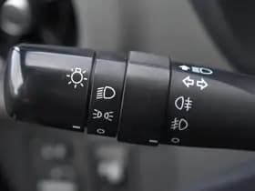 Toyota Yaris 1.5 Hybrid Dynamic Limited Automaat 100Pk thumbnail 6