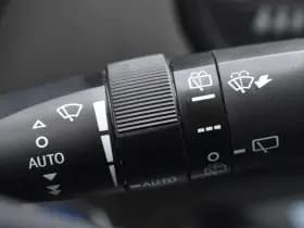 Toyota Yaris 1.5 Hybrid Dynamic Limited Automaat 100Pk thumbnail 8