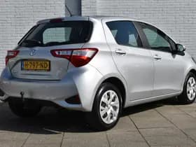 Toyota Yaris thumbnail 5