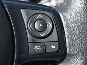 Toyota Yaris thumbnail 10