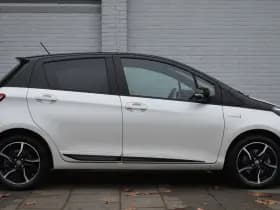 Toyota Yaris 1.5 Hybrid Bi-Tone Automaat 100Pk thumbnail 16