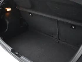 Toyota Yaris 1.5 Hybrid Bi-Tone Automaat 100Pk thumbnail 9