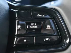 Toyota Urban Cruiser Executive 61 Kwh Automaat 174Pk thumbnail 11