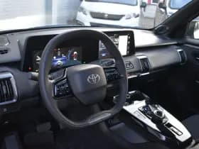 Toyota Urban Cruiser Executive 61 Kwh Automaat 174Pk thumbnail 20