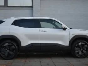 Toyota Urban Cruiser Executive 61 Kwh Automaat 174Pk thumbnail 7