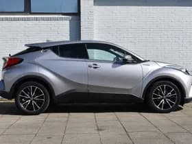 Toyota C-HR thumbnail 7
