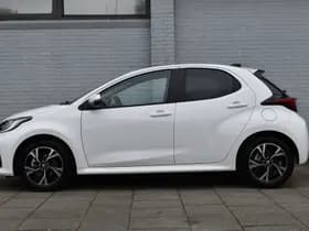 Toyota Yaris thumbnail 4