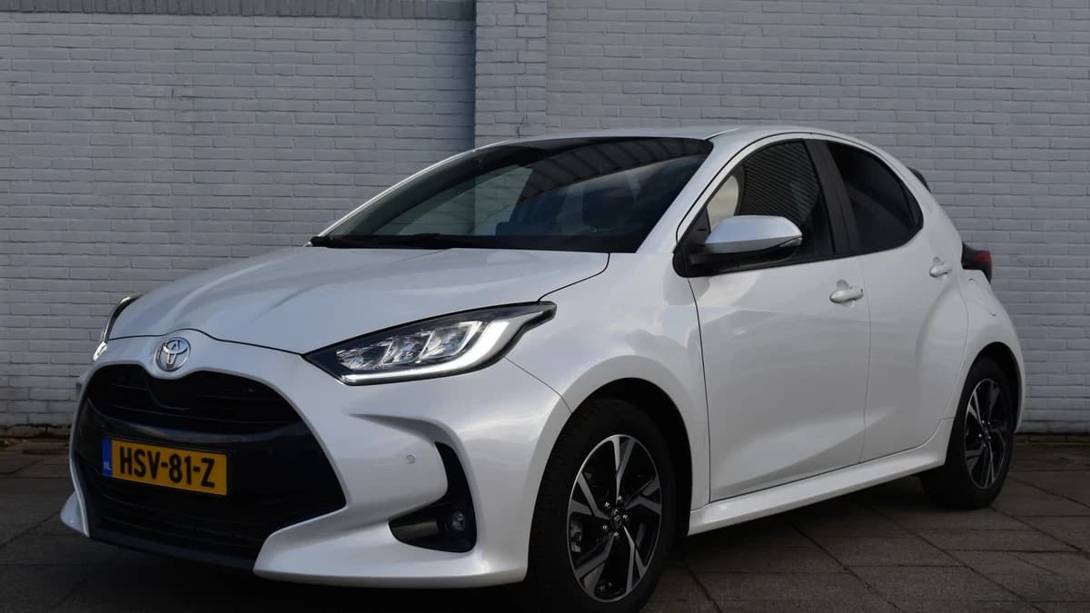 Toyota Yaris 1.5 Hybrid 115 First Edition Limited Automaat 116Pk — foto 1