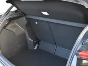 Toyota Yaris 1.5 Hybrid 115 First Edition Limited Automaat 116Pk thumbnail 17