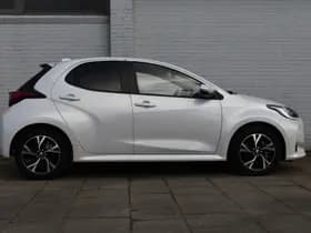 Toyota Yaris 1.5 Hybrid 115 First Edition Limited Automaat 116Pk thumbnail 7