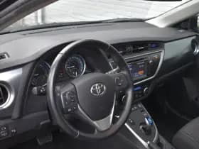 Toyota Auris 1.8 Hybrid Lease Automaat 100Pk thumbnail 2