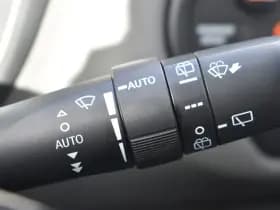 Toyota Yaris 1.5 Hybrid Dynamic Automaat 100Pk thumbnail 6