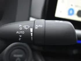 Toyota C-HR 2.0 Plug-In Hybrid 220 Executive Automaat 223Pk thumbnail 14