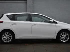 Toyota Auris 1.8 Hybrid Aspiration Automaat 100Pk thumbnail 17