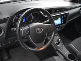 Toyota Auris 1.8 Hybrid Aspiration Automaat 100Pk thumbnail 4