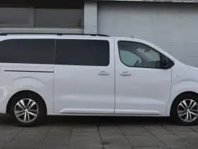 Peugeot E-Traveller 75 Kwh Long thumbnail 28